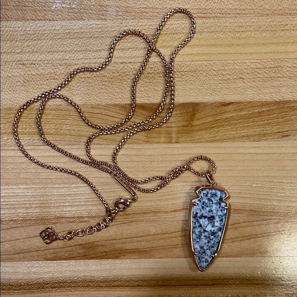 Kendra Scott Jewelry - Kendra Scott Kimmy Arrowhead Pendant Necklace Kendra Scott Jewelry - Kendra Scott Kimmy Arrowhead Pendant Necklace
